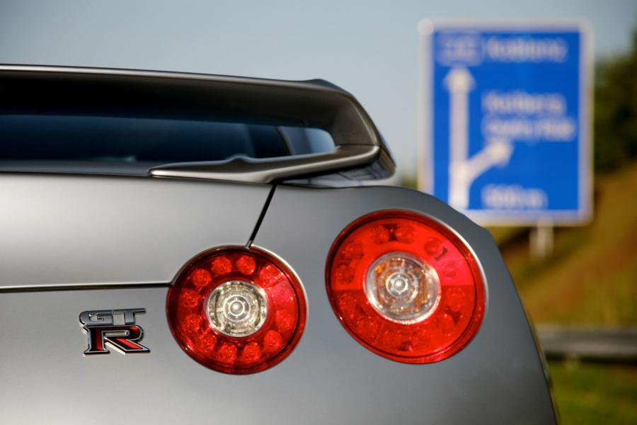  Nissan GT-R 2007 года  (фото 365 из 480)
